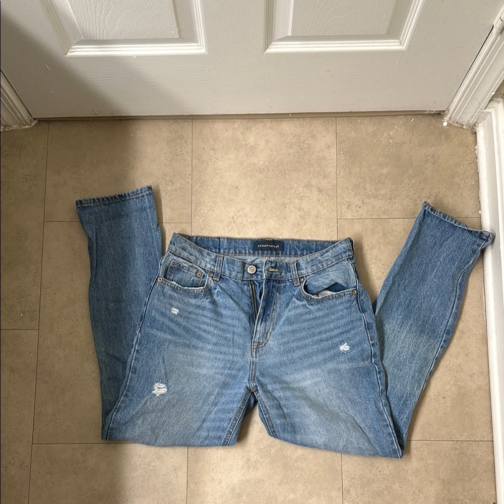 Distressed Aeropostale mom jeans